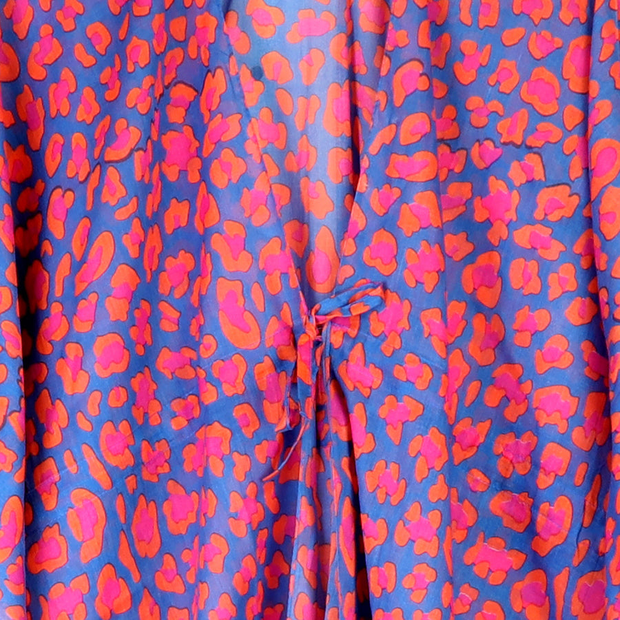 Blue and pink camo print cotton kaft