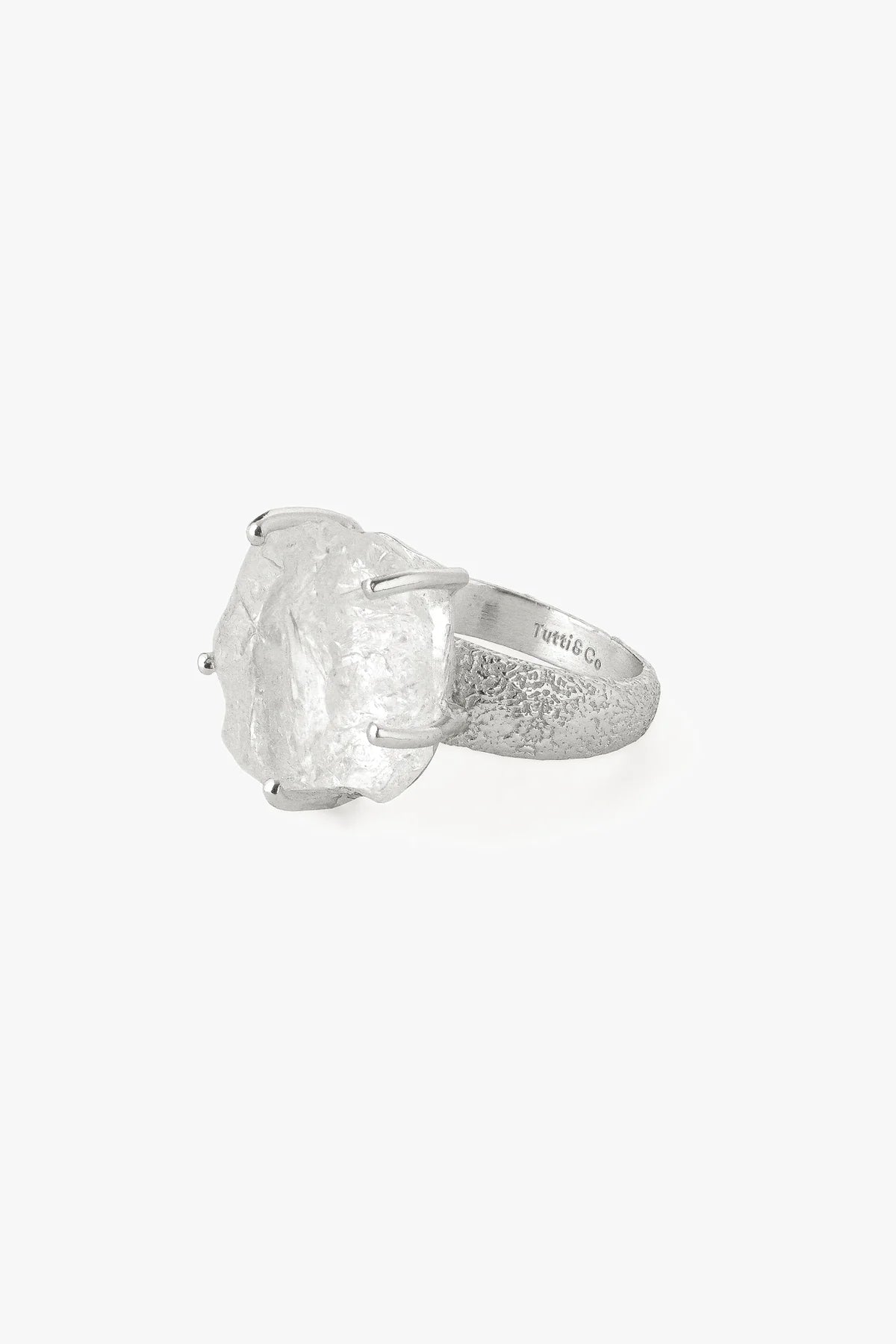 Ouartz Ring